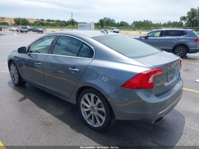 2017 VOLVO S60 INSCRIPTION LYV402HM3HB132589 Photo 2