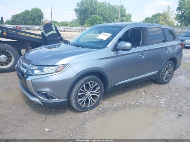 JA4AZ3A38HZ050831 Mitsubishi Outlander Se