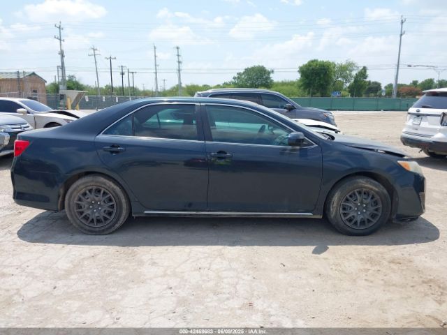 4T4BF1FKXER374395 Toyota CAMRY LE