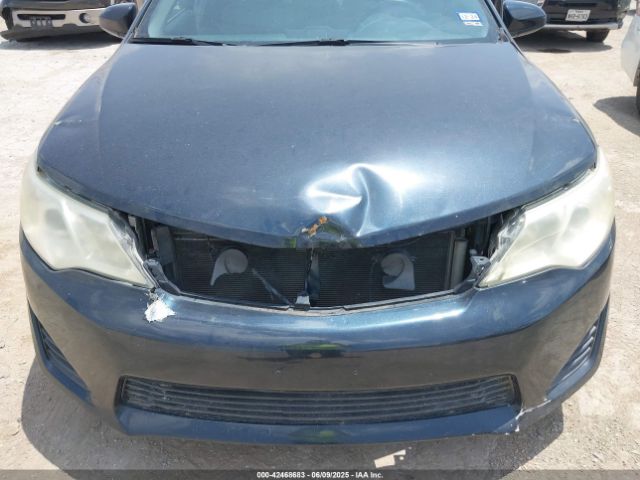 4T4BF1FKXER374395 Toyota CAMRY LE