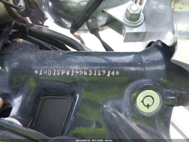 2005 HARLEY-DAVIDSON FXDWGI 1HD1GPW195K318914 Photo 9