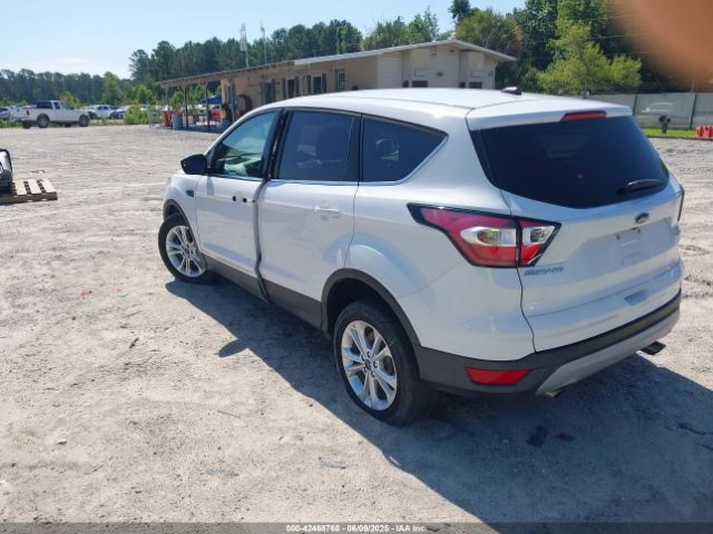 1FMCU9GD1HUC93888 Ford ESCAPE SE