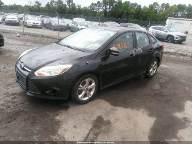 1FADP3F21EL359750 Ford FOCUS SE
