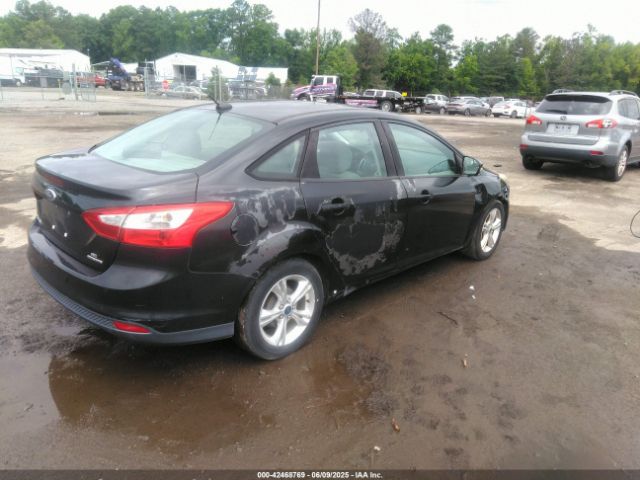 1FADP3F21EL359750 Ford FOCUS SE