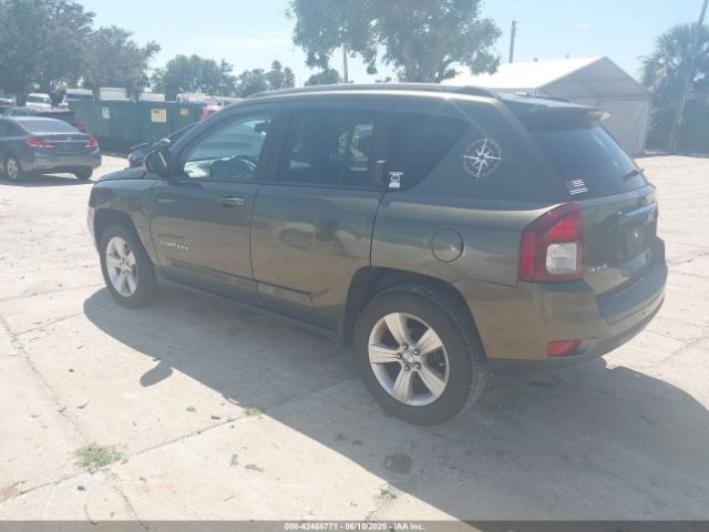 1C4NJDEB2FD426939 Jeep Compass Latitude