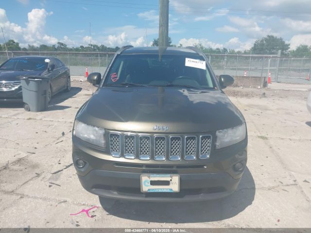 1C4NJDEB2FD426939 Jeep Compass Latitude