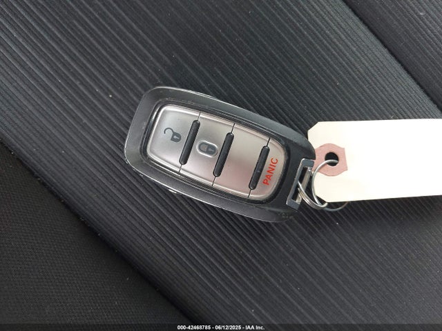 2C4RC1AGXMR513154 Chrysler 2021