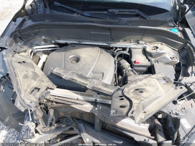 2017 VOLVO XC90 YV4102KK3H1156521 Photo 9