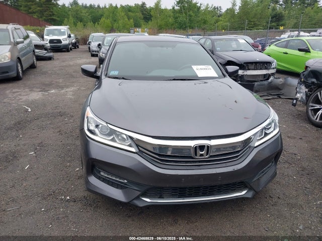 1HGCR2F55HA261066 Honda k24w1