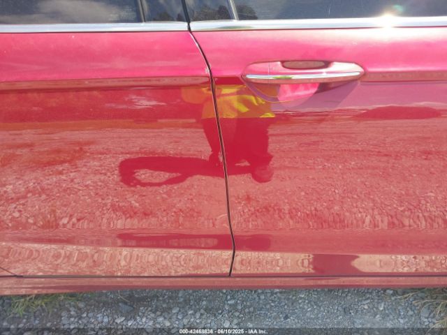 3FA6P0CD8KR127978 Ford FUSION SEL