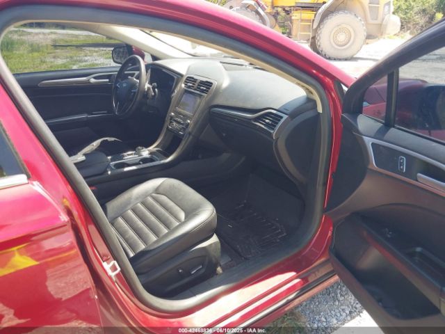 3FA6P0CD8KR127978 Ford FUSION SEL