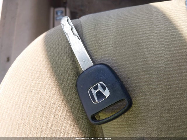 42468873 :رقم المزاد ، 2HGES16555H580472 vin ، 2005 Honda Civic Lx مزاد بيع