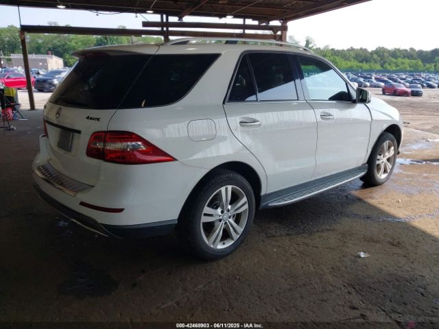 2015 MERCEDES-BENZ ML 350 4JGDA5HB0FA538441 Photo 3