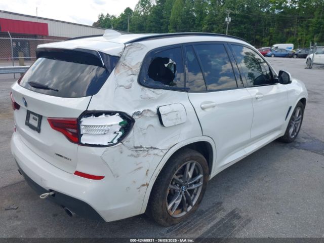2021 BMW X3 5UXTY5C06M9D92161 Photo 3