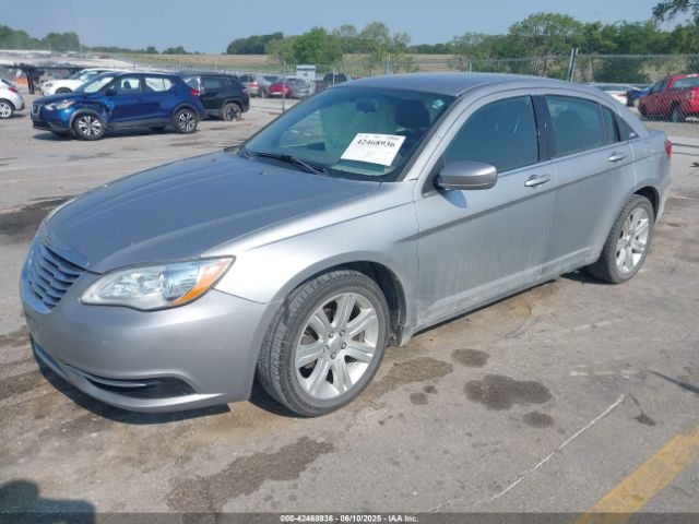 2013 CHRYSLER 200 1C3CCBAB8DN704704 Photo 1