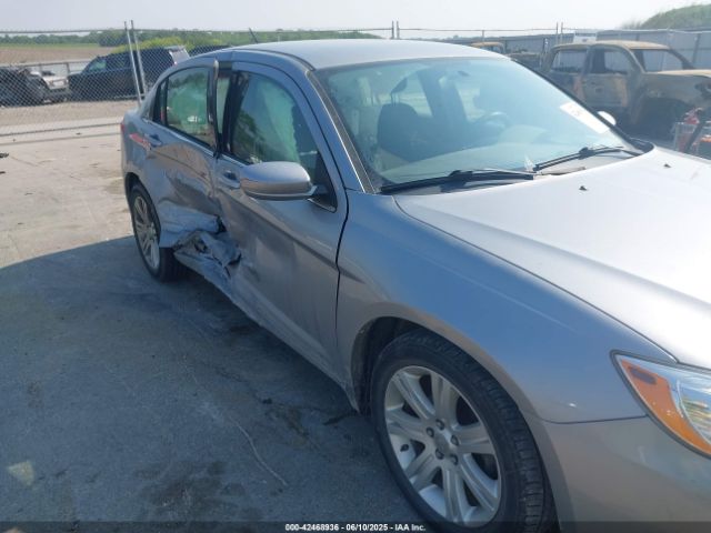 2013 CHRYSLER 200 1C3CCBAB8DN704704 Photo 5