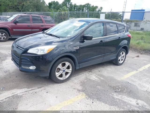 1FMCU9GX5EUC64187 Ford ESCAPE SE