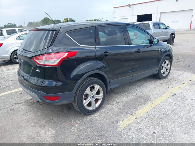 1FMCU9GX5EUC64187 Ford ESCAPE SE