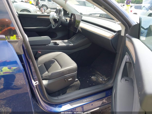 Tesla 2023 2023 7SAYGDEF7PF904333 Image 5