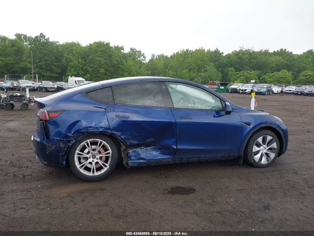 7SAYGDEE2PF683649 Tesla Model Y