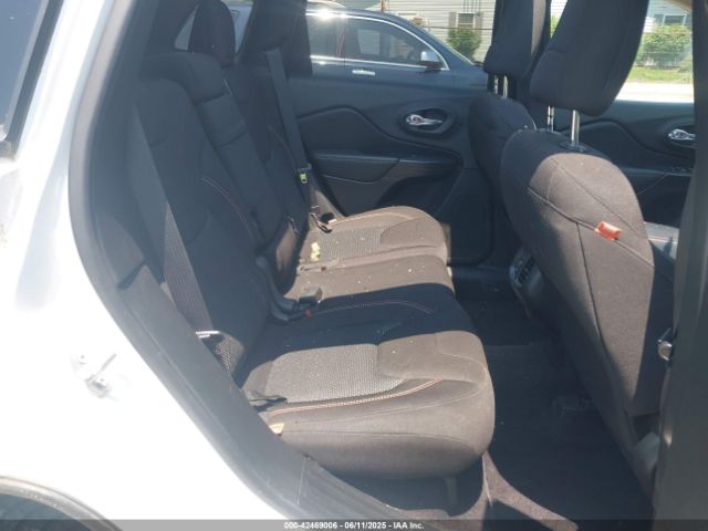 2017 JEEP CHEROKEE 1C4PJMCS3HW552116 Photo 7