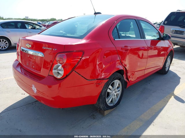 1G1JC5SH7F4165937 Chevrolet luw