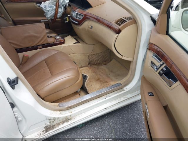 2009 MERCEDES-BENZ S 550 WDDNG71X49A242275 Photo 4