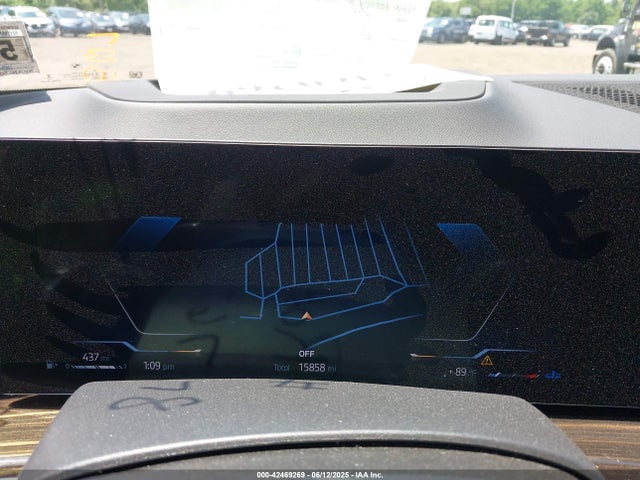 5UX23EM05R9S10608 BMW X7
