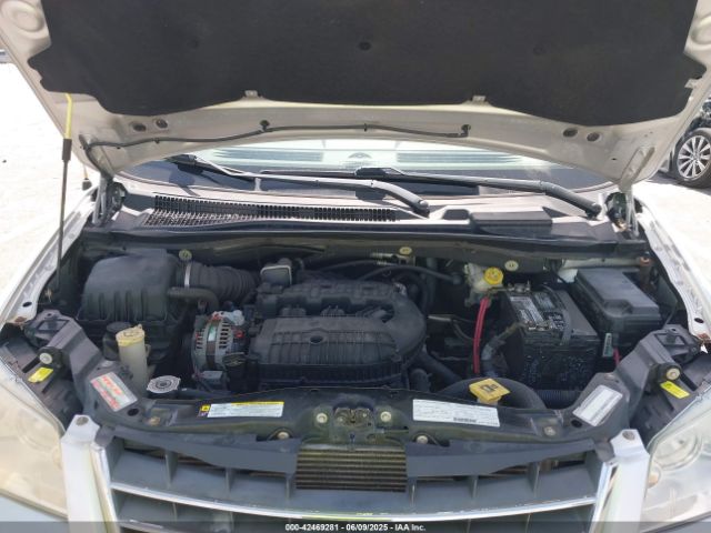 2008 CHRYSLER TOWN & COUNTRY 2A8HR64XX8R744752 Photo 9