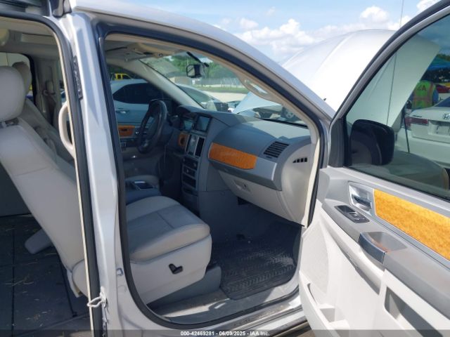 2008 CHRYSLER TOWN & COUNTRY 2A8HR64XX8R744752 Photo 4
