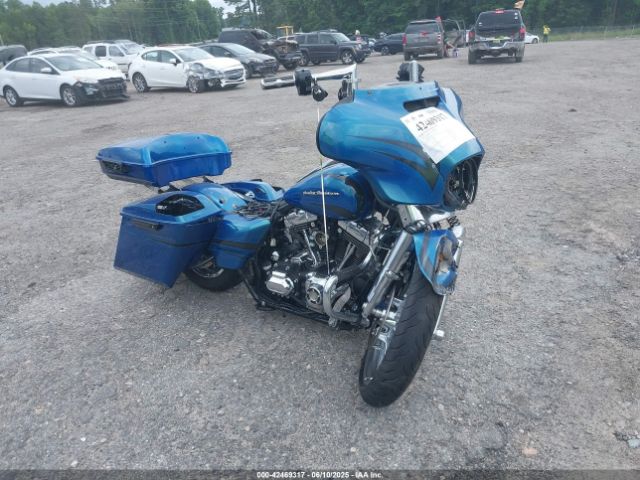 2014 HARLEY-DAVIDSON FLHX 1HD1KBM1XEB681582