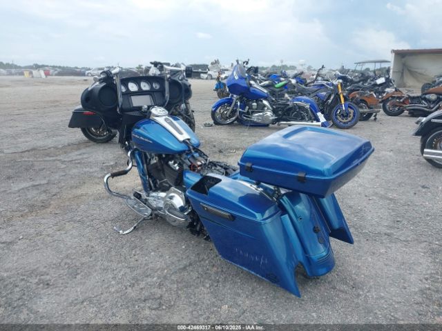 2014 HARLEY-DAVIDSON FLHX 1HD1KBM1XEB681582 Photo 2