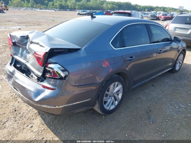 2018 VOLKSWAGEN PASSAT 1VWBA7A34JC002712 Photo 3