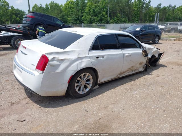 2016 CHRYSLER 300 2C3CCAAG0GH243324 Photo 3