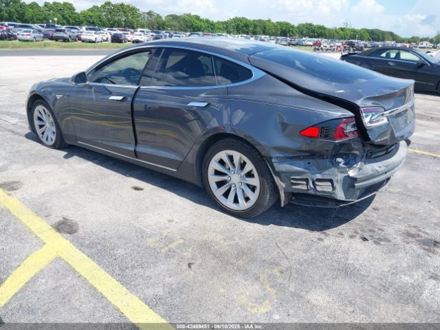2016 TESLA MODEL S 5YJSA1E16GF156312 Photo 2