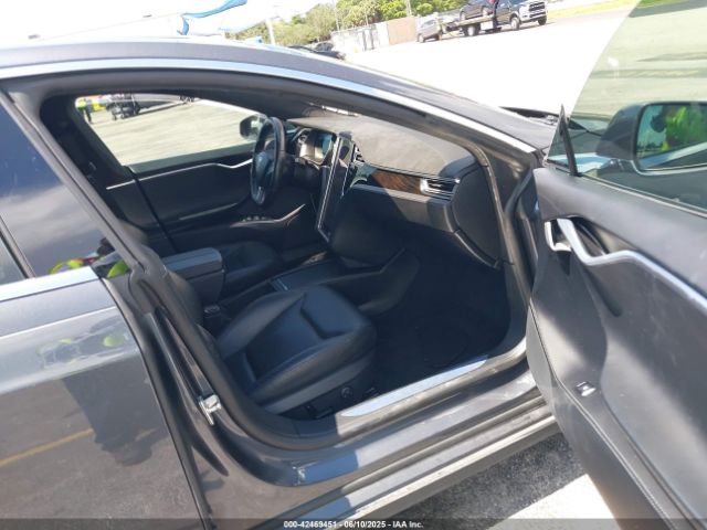 2016 TESLA MODEL S 5YJSA1E16GF156312 Photo 4