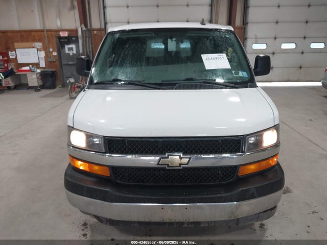 1GAZGPFG6H1343636 Chevrolet Express 3500 Lt