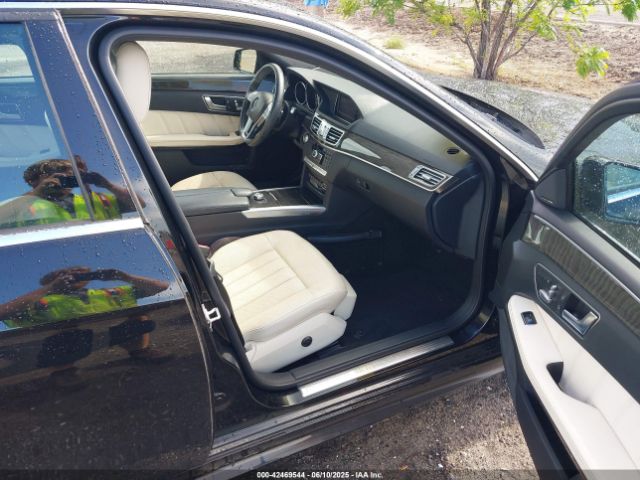2014 MERCEDES-BENZ E 350 WDDHF5KB1EB062800 Photo 4