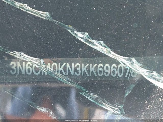 3N6CM0KN3KK696078 Nissan NV200 SV