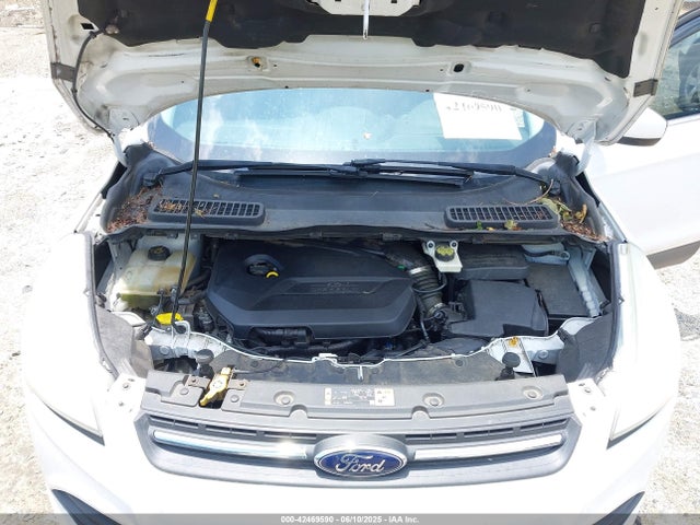 1FMCU9GX6EUD88226 Ford ESCAPE SE