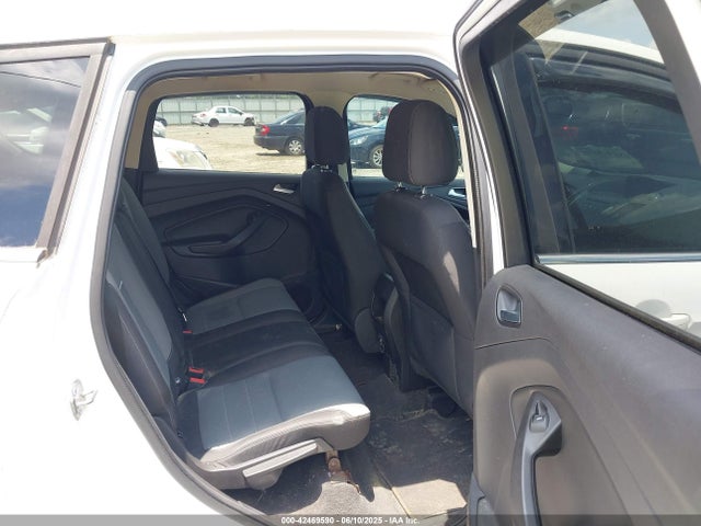 1FMCU9GX6EUD88226 Ford ESCAPE SE