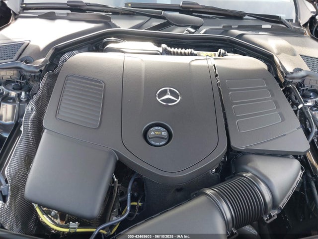 W1KAF4GB4SR274694 Mercedes-Benz m254