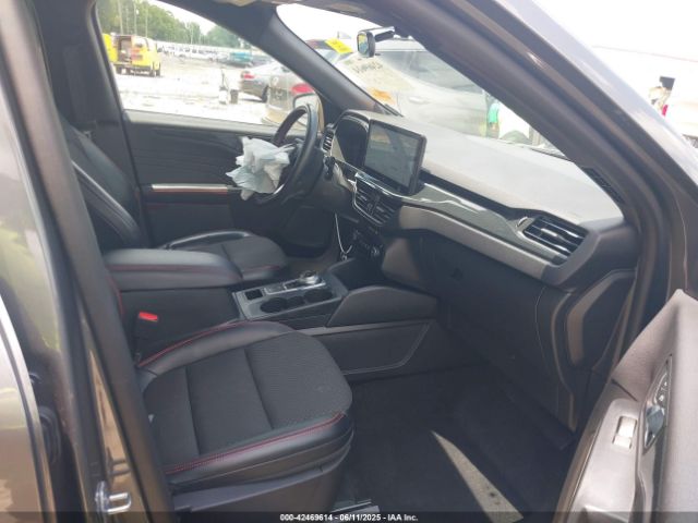 2023 FORD ESCAPE 1FMCU0MNXPUB11452 Photo 4
