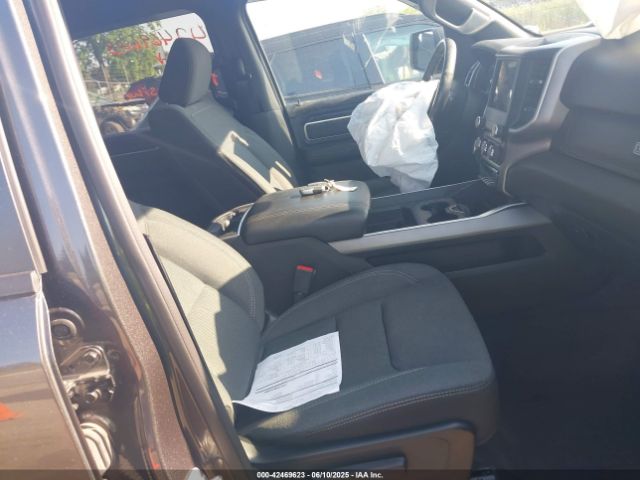 2021 RAM 1500 1C6SRFFTXMN622821 Photo 4