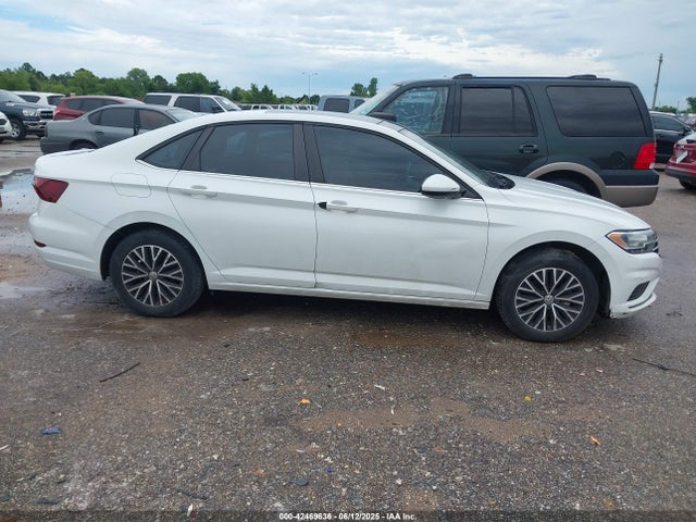 3VWC57BU0MM043096 Volkswagen tsi