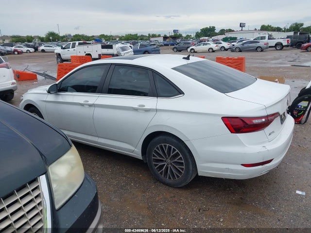 3VWC57BU0MM043096 Volkswagen tsi