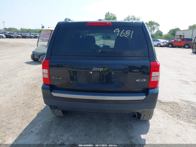 1C4NJRBB8HD109011 Jeep Patriot Sport Se 4x4
