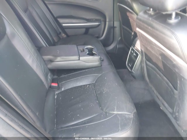 Chrysler 300 2018 2C3CCAAG3JH285915 Image 8