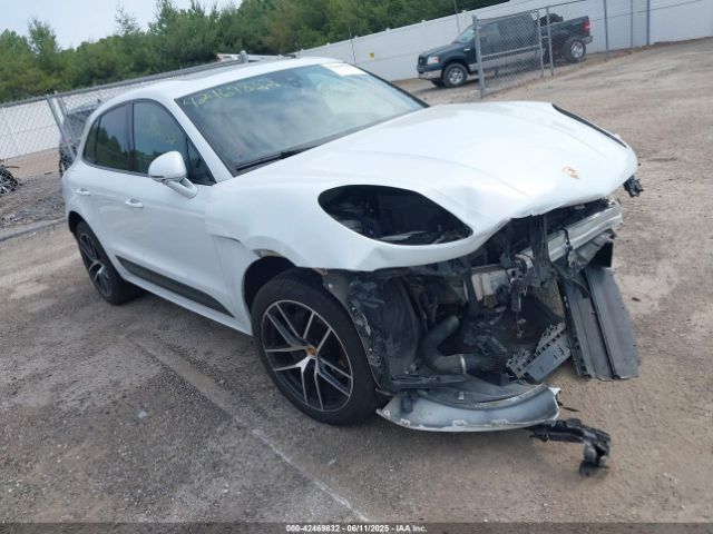 2022 PORSCHE MACAN WP1AA2A50NLB08680 Photo 0