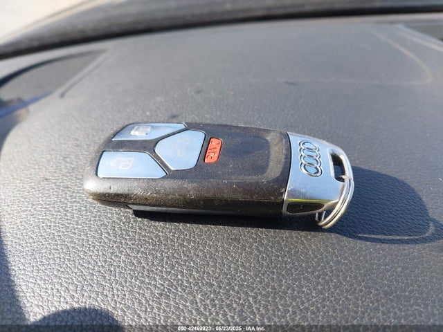 2017 AUDI A4 WAUENAF44HN069146 Photo 10